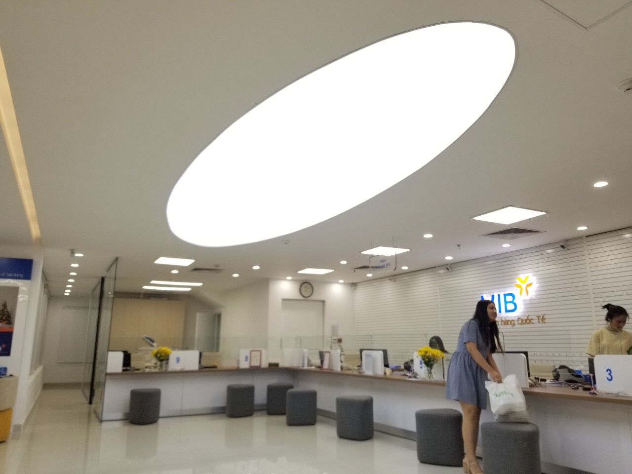 Trần xuyên sáng ngân hàng VIB Trần xuyên sáng ngân hàng VIB